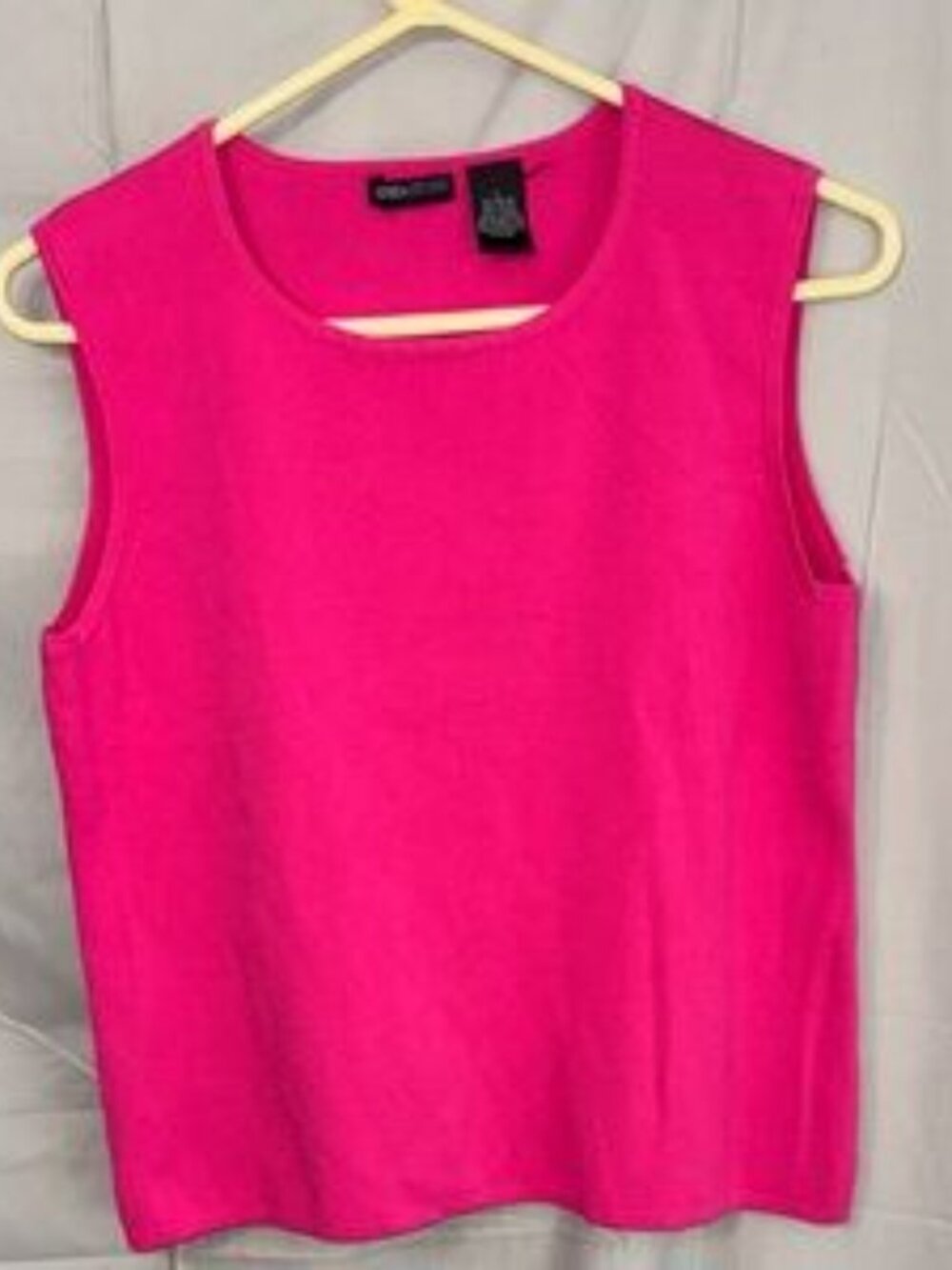 Pink Crewneck Sleeveless Tank